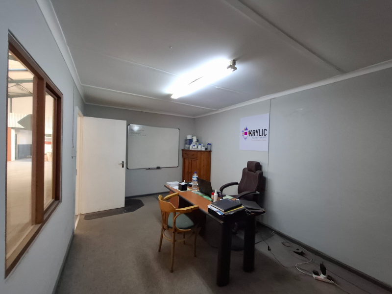 To Let commercial Property for Rent in Montague Gardens Western Cape